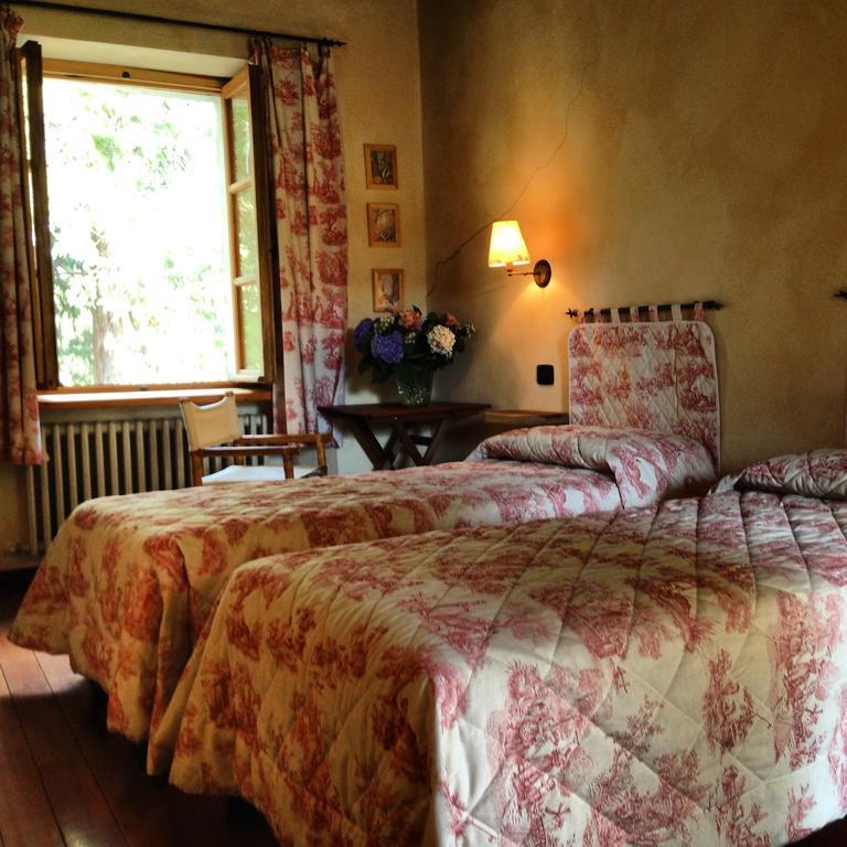 Le 5 Frecce Villa Cavour Szoba fotó